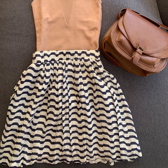 Medium size skirt - Picture 7 of 8